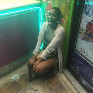 Meet your Posher, Avn